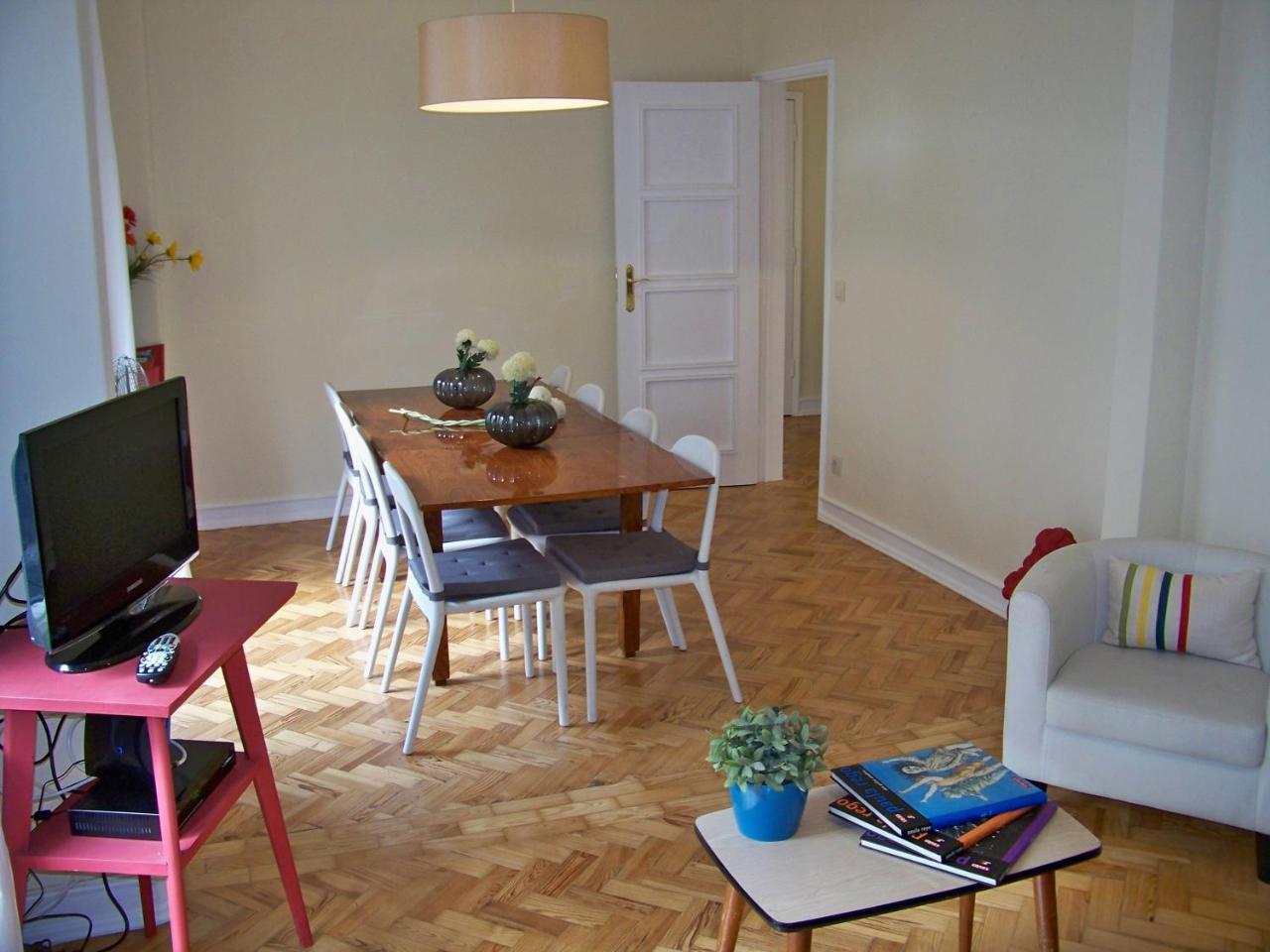 Apartment Almirante 1 Four Bedrooms Lisbon